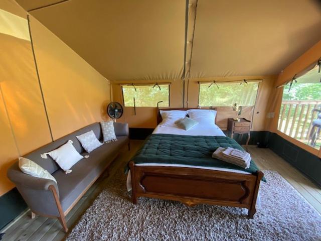 카르캉 Domaine De La Grange B&B 외부 사진